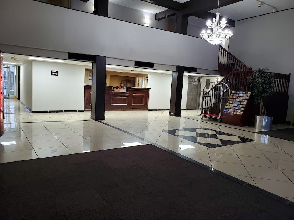 Royal Inn Hotel Индианаполис Экстерьер фото